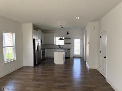473 Auld Farm Circle Akron OH 44320
