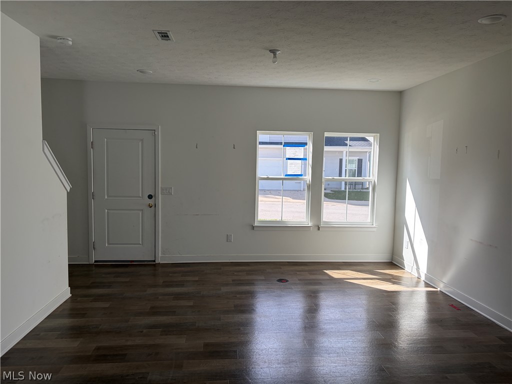 473 Auld Farm Circle Akron OH 44320