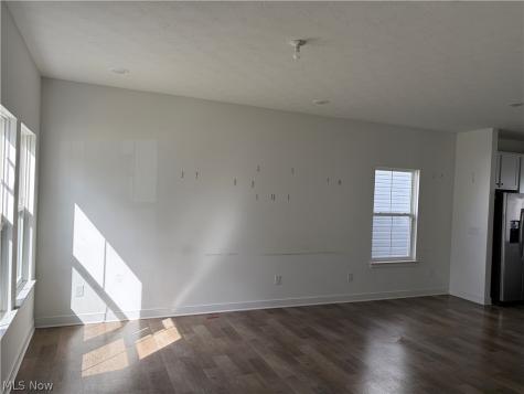 473 Auld Farm Circle Akron OH 44320