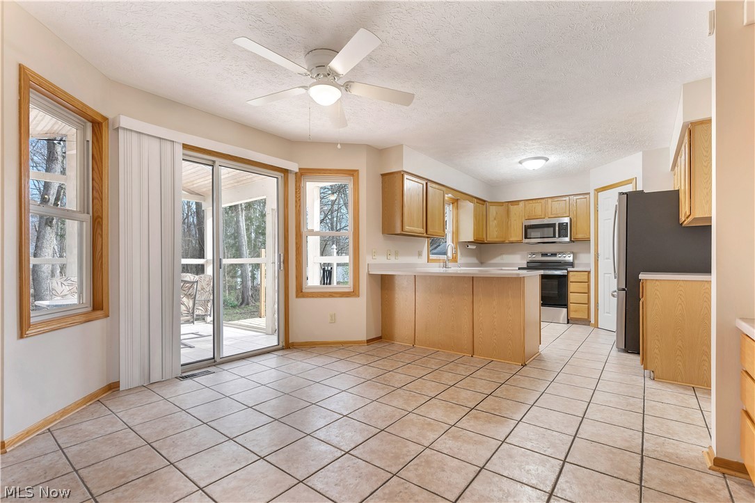 2041 Old Elm Street NE Canton OH 44721