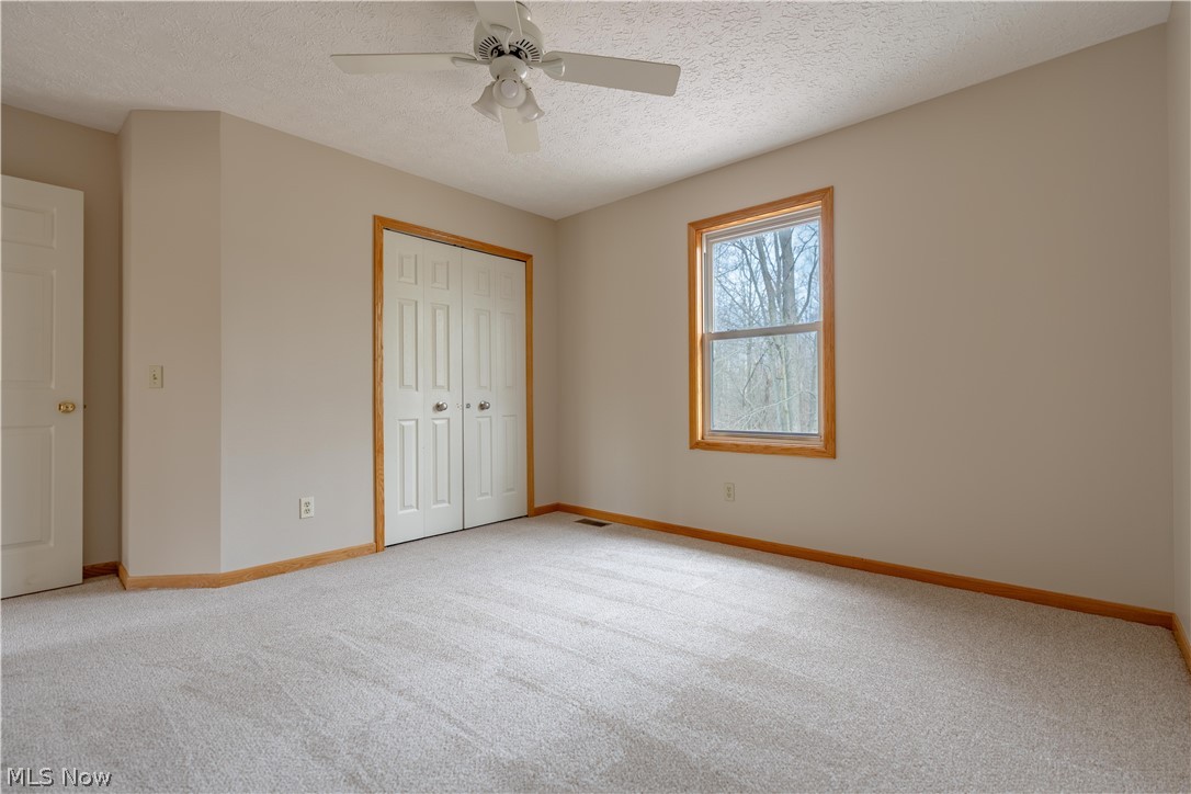 2041 Old Elm Street NE Canton OH 44721