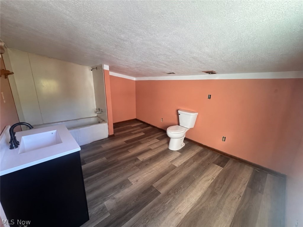 2058 Salineville Carrollton OH 44615