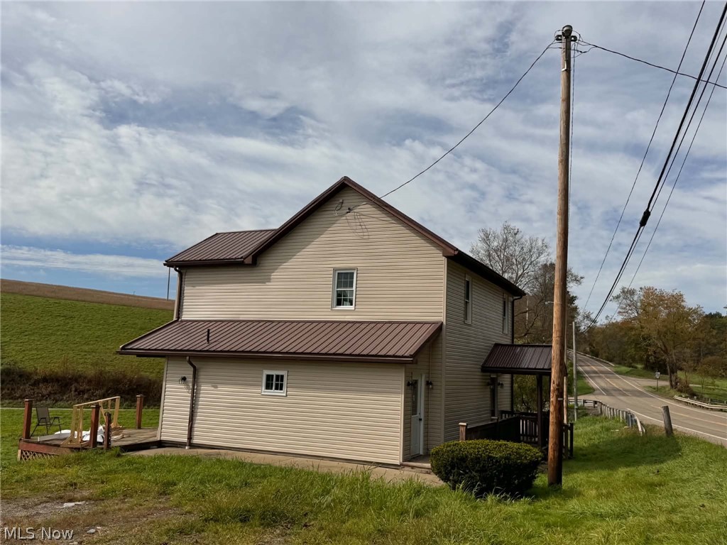 2058 Salineville Carrollton OH 44615