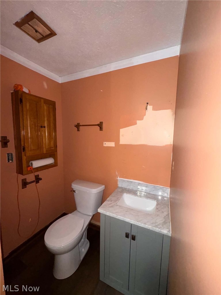 2058 Salineville Carrollton OH 44615