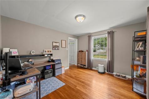 632 Megglen Avenue Akron OH 44303