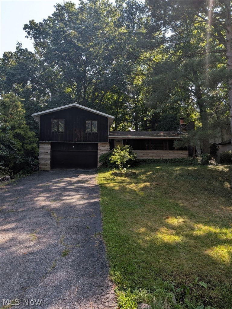 3791 Butterfield Drive Akron OH 44319