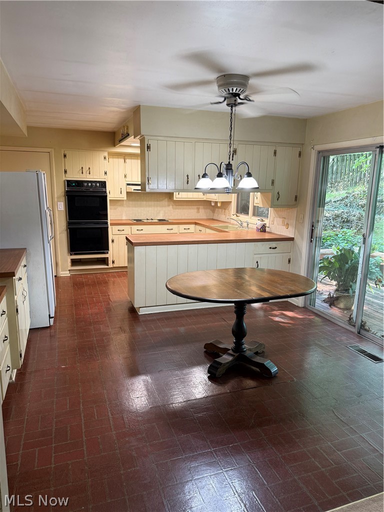 3791 Butterfield Drive Akron OH 44319