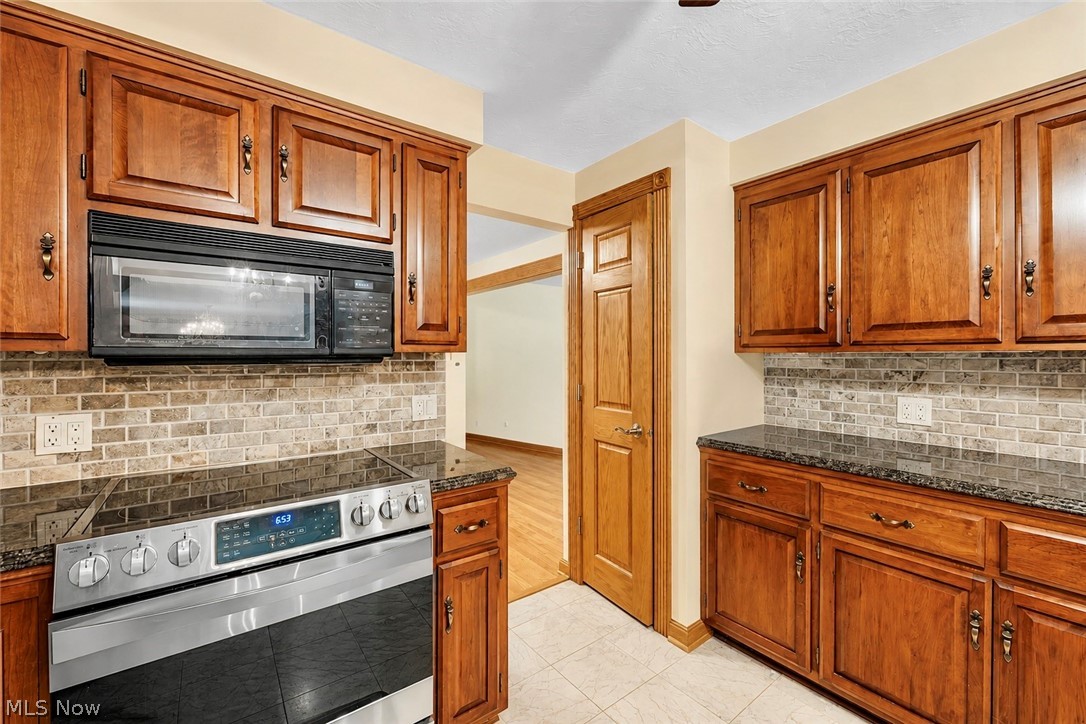 679 S Lake Street Amherst OH 44001
