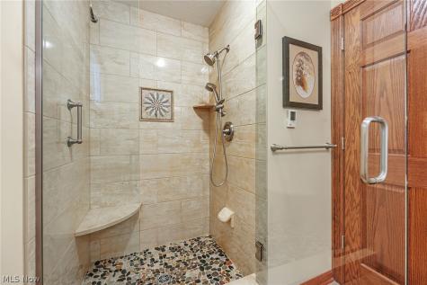 679 S Lake Street Amherst OH 44001
