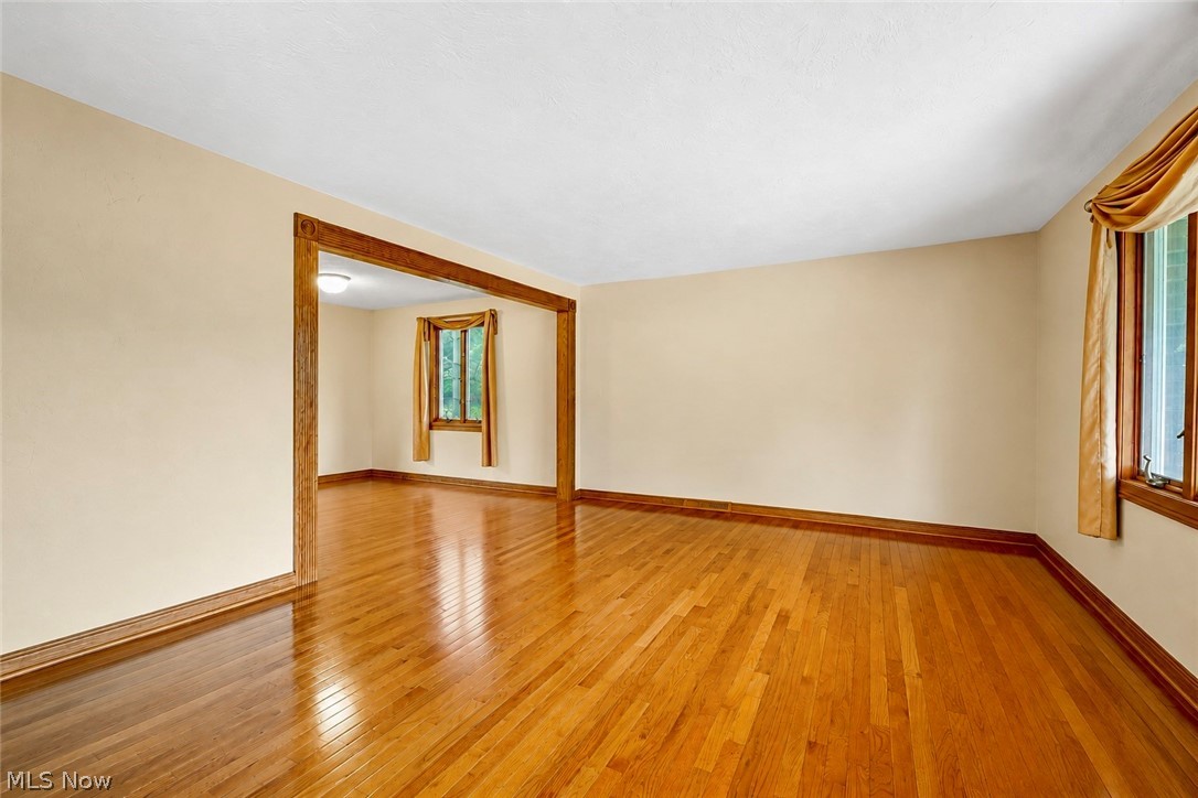 679 S Lake Street Amherst OH 44001
