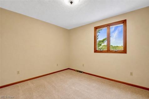 679 S Lake Street Amherst OH 44001