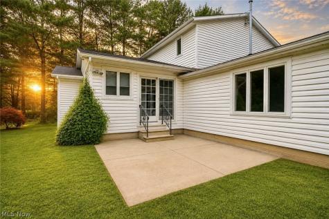 679 S Lake Street Amherst OH 44001