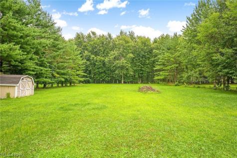 679 S Lake Street Amherst OH 44001