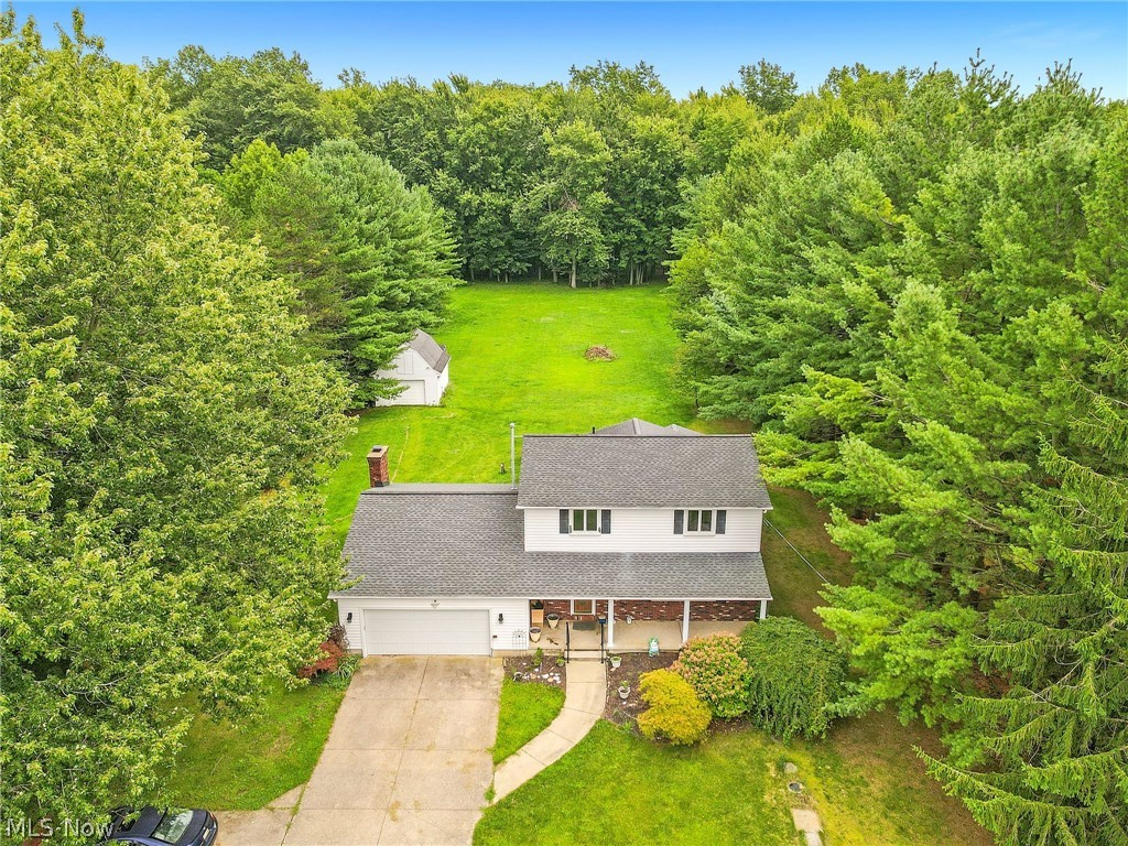 679 S Lake Street Amherst OH 44001