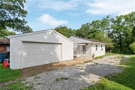 2964 Pressler Road Uniontown OH 44685