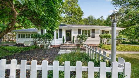 3909 Brainard Road Beachwood OH 44122