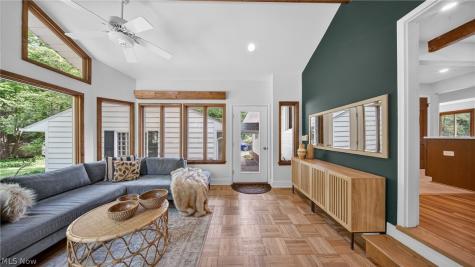 3909 Brainard Road Beachwood OH 44122