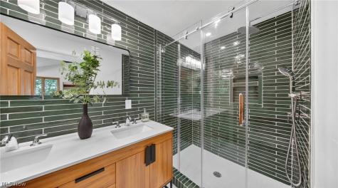 3909 Brainard Road Beachwood OH 44122