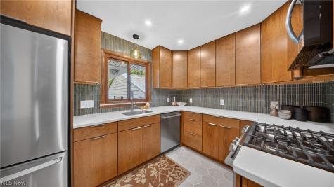 3909 Brainard Road Beachwood OH 44122