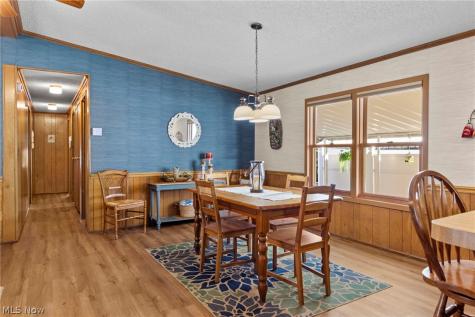22 Lees Lane Olmsted Twp OH 44138