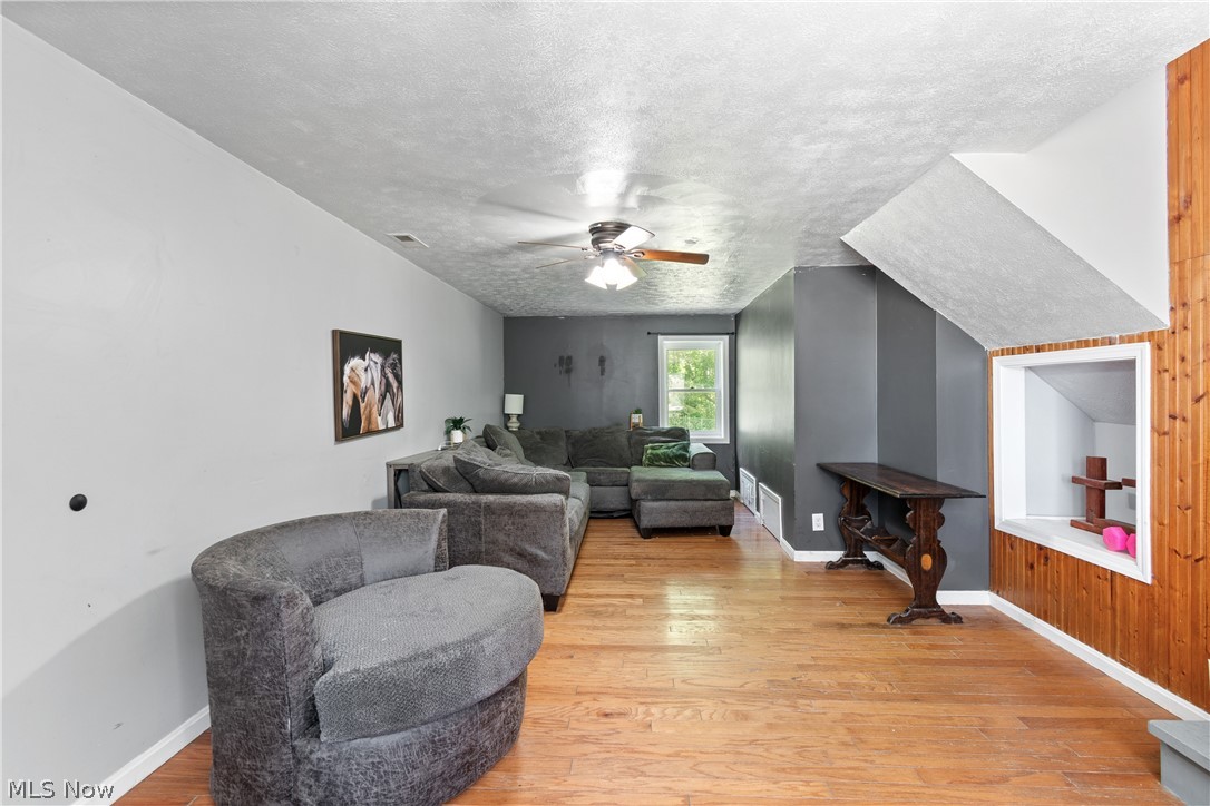 6541 Newton Falls Road Ravenna OH 44266