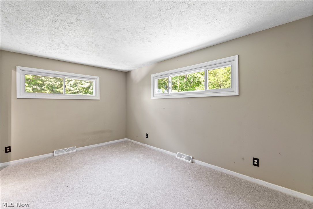 6541 Newton Falls Road Ravenna OH 44266
