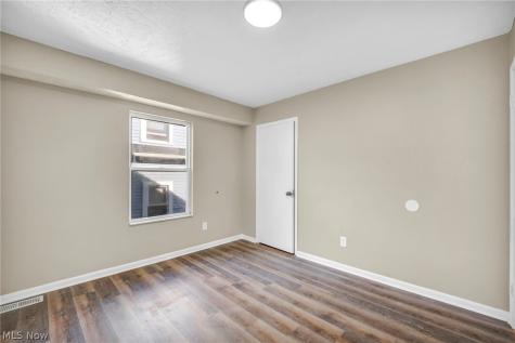 739 E 92nd Street Cleveland OH 44108