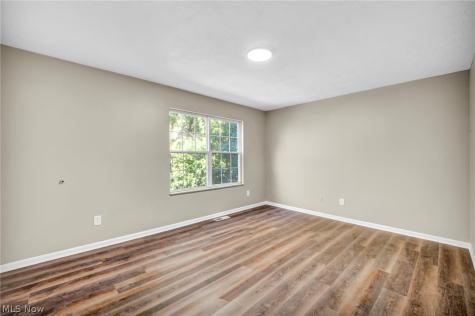 739 E 92nd Street Cleveland OH 44108