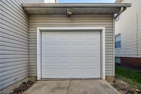739 E 92nd Street Cleveland OH 44108