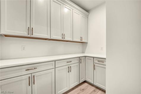 21075 Cedar Creek Drive Strongsville OH 44149