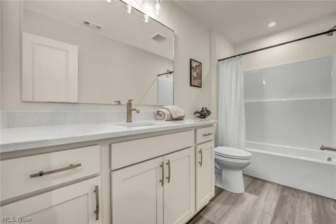 21075 Cedar Creek Drive Strongsville OH 44149