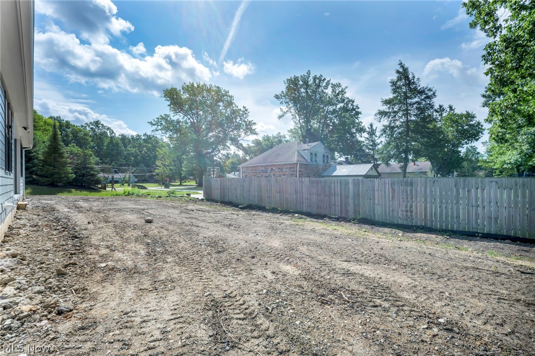 21075 Cedar Creek Drive Strongsville OH 44149