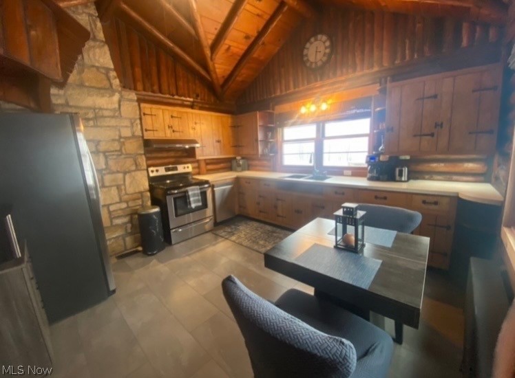 1104 Lake Road Conneaut OH 44030