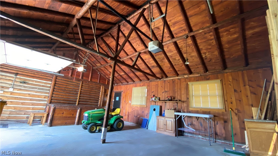 1104 Lake Road Conneaut OH 44030