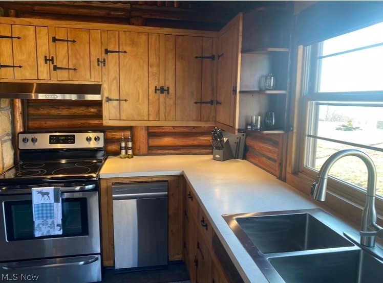 1104 Lake Road Conneaut OH 44030