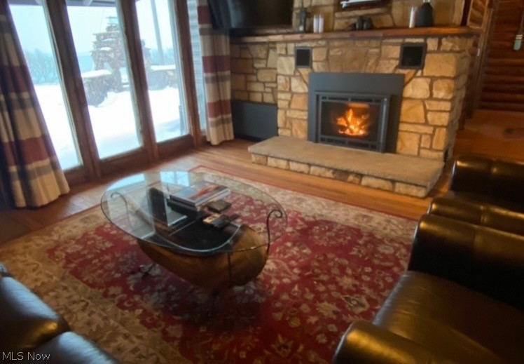 1104 Lake Road Conneaut OH 44030