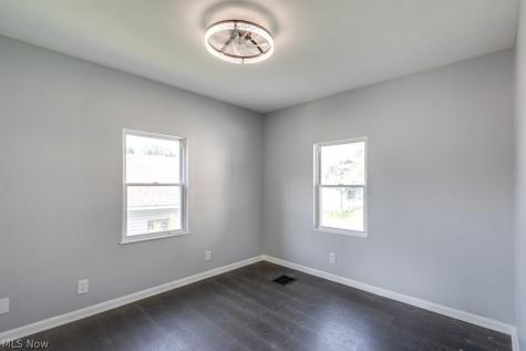 4100 Fairgrove Avenue SW Massillon OH 44646