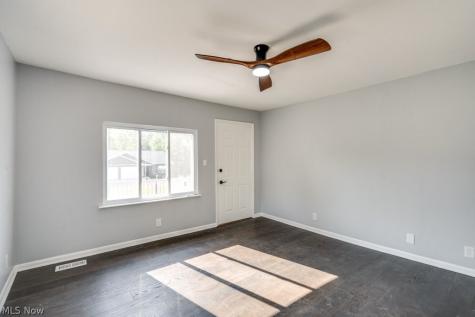 4100 Fairgrove Avenue SW Massillon OH 44646