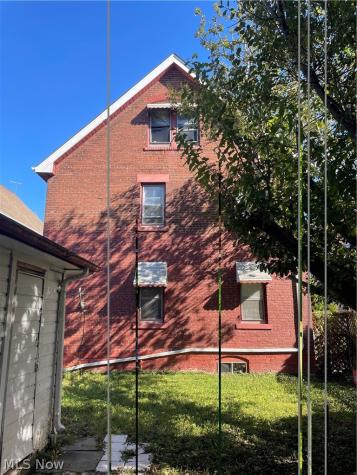 1622 Winchester Avenue Lakewood OH 44107