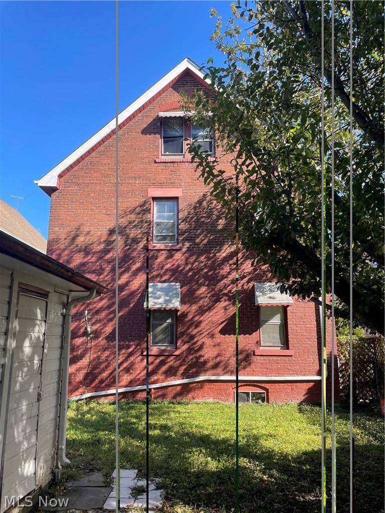1622 Winchester Avenue Lakewood OH 44107