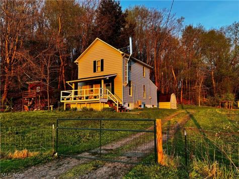 Magnet Road NE Minerva OH 44657