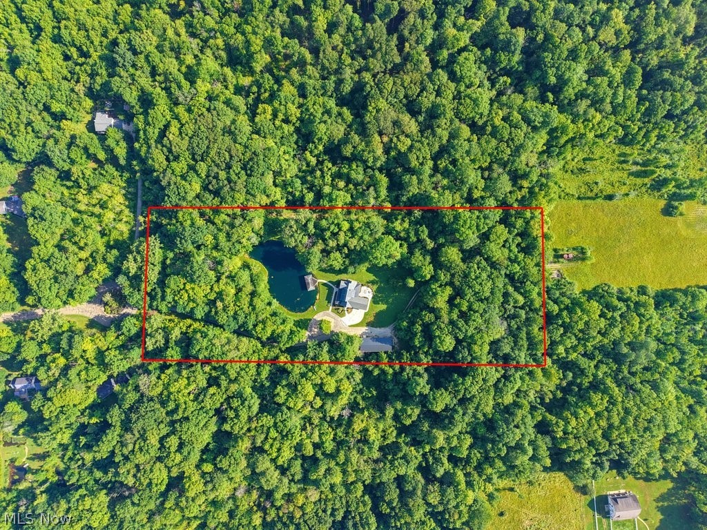 15806 Arbor Trail Newbury OH 44065