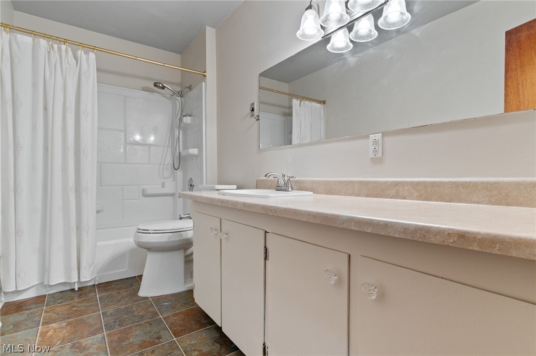 2956 Stockton Street Akron OH 44314