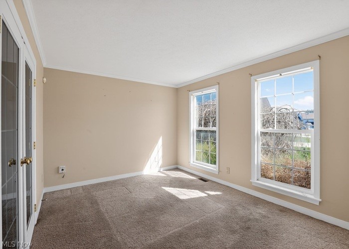 6740 Bridgestone Circle NE Canton OH 44721
