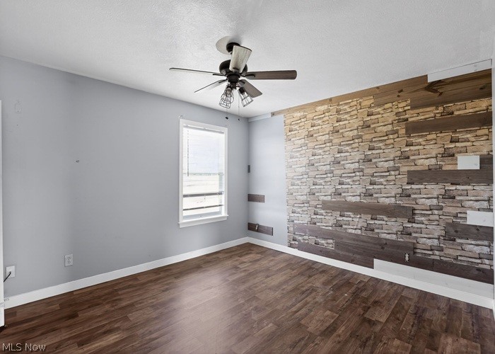 6740 Bridgestone Circle NE Canton OH 44721