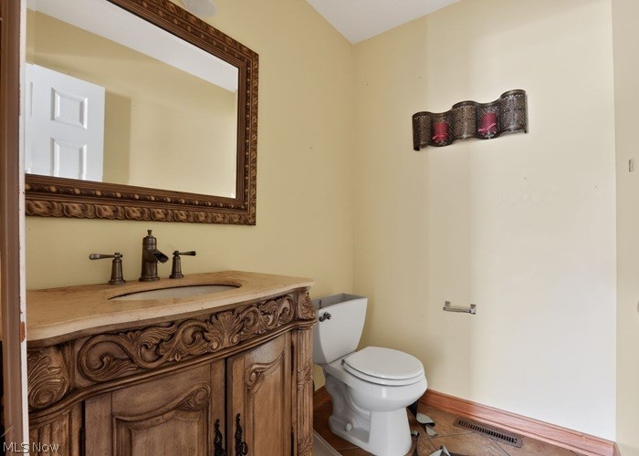 6740 Bridgestone Circle NE Canton OH 44721