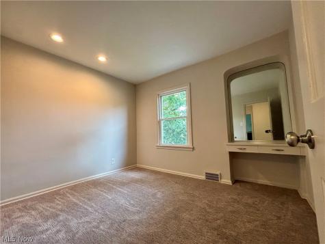 2607 Saybrook Road University Heights OH 44118