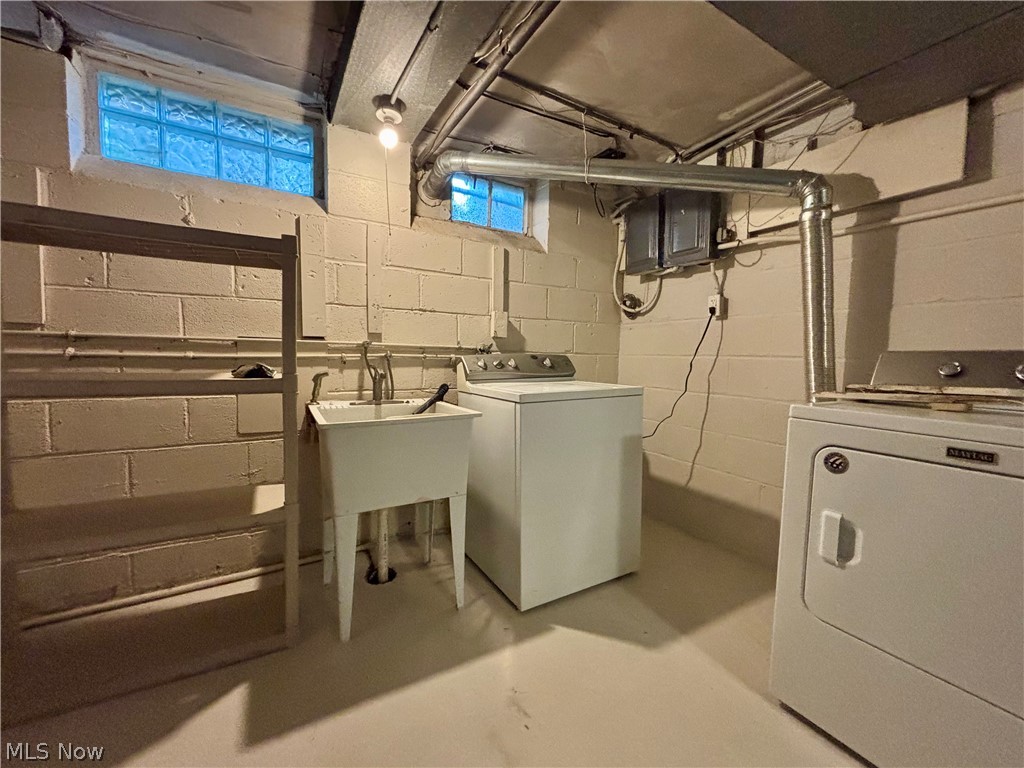 2607 Saybrook Road University Heights OH 44118