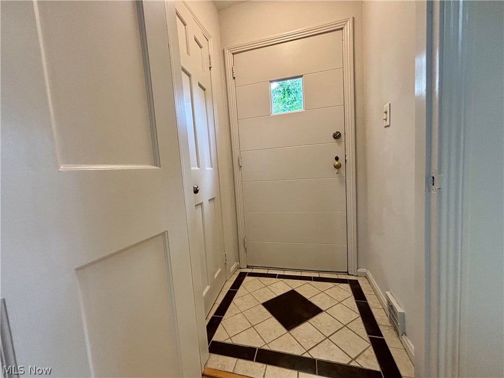 2607 Saybrook Road University Heights OH 44118