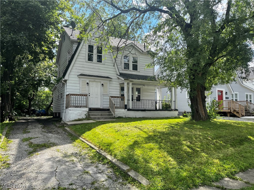 681 Moreley Avenue Akron OH 44320